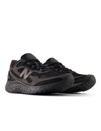New Balance Fresh Foam Arishi V4 - Blackimages2- The Sports Edit