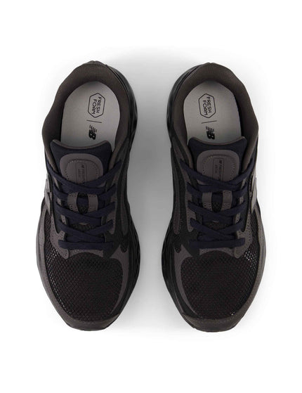 New Balance Fresh Foam Arishi V4 - Blackimages5- The Sports Edit