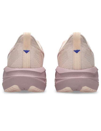 ASICS Novablast 5 - Pearl Pink/Morganiteimages4- The Sports Edit