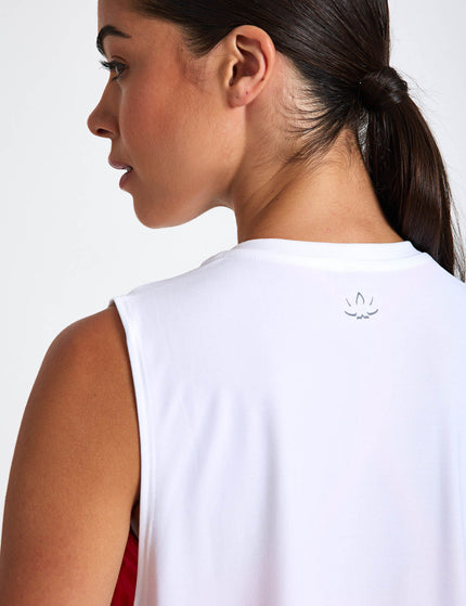 Beyond Yoga Featherweight Minimal Cropped Tank - Cloud Whiteimages3- The Sports Edit