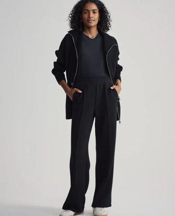 The Wide Leg Pant 30