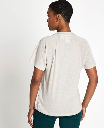 Essentials Winners T-Shirt - Wonder Alumina/White