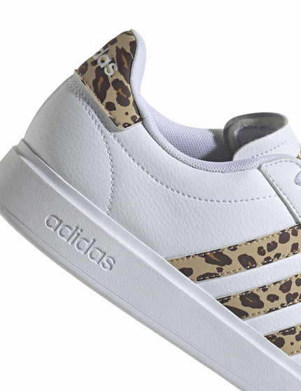 adidas Grand Court 2.0 Shoes - Cloud White/Magic Beige/Matte Goldimage6- The Sports Edit