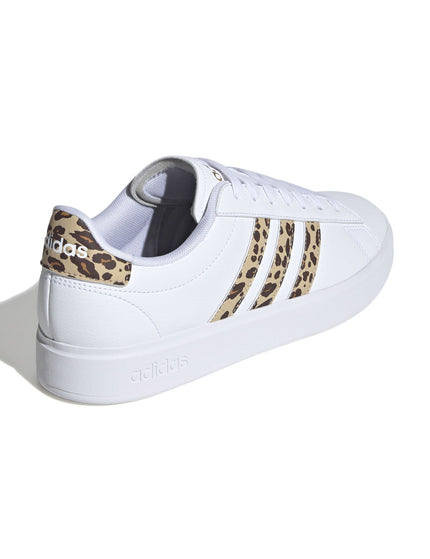 adidas Grand Court 2.0 Shoes - Cloud White/Magic Beige/Matte Goldimage3- The Sports Edit