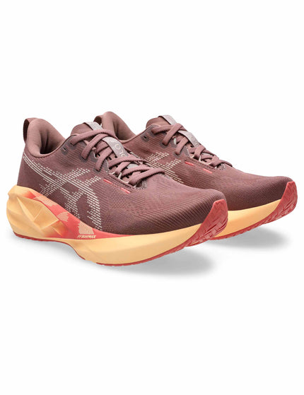 ASICS Novablast 5 - Rubble Red/Fawnimage2- The Sports Edit