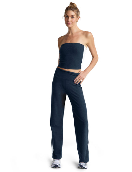 Beyond Yoga Spacedye Strapless Stripe Top - Nocturnal Navy/Cloud Whiteimage4- The Sports Edit