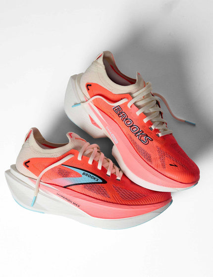 Brooks Hyperion Max 3 - Coconut/Fiery Coral/Atomizerimage4- The Sports Edit