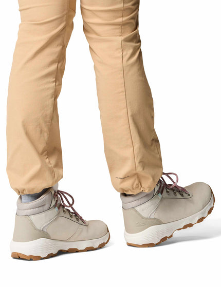 Columbia Newton Wander Waterproof Walking Boot - Cloud Grey/Cool Greenimage8- The Sports Edit