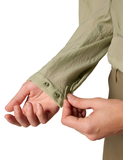 Columbia Paracutie Cropped Cargo Windbreaker - Safariimage7- The Sports Edit