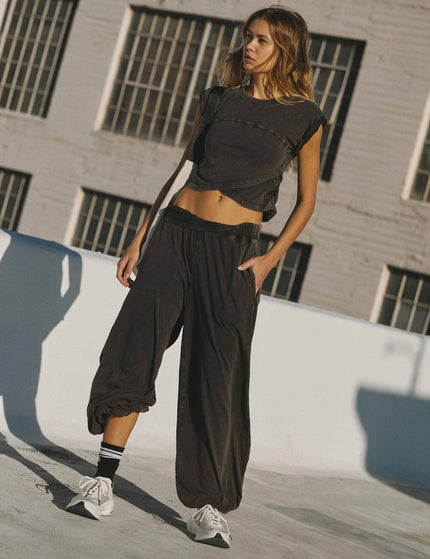 FP Movement Hot Shot Crossover Set - Blackimage6- The Sports Edit