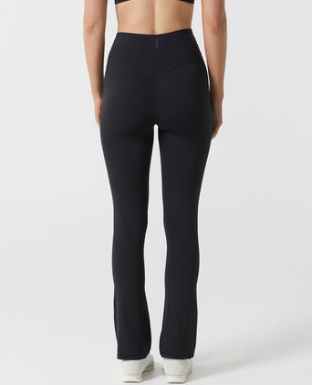 Harlow Cloud-Core Bootleg Legging - Black