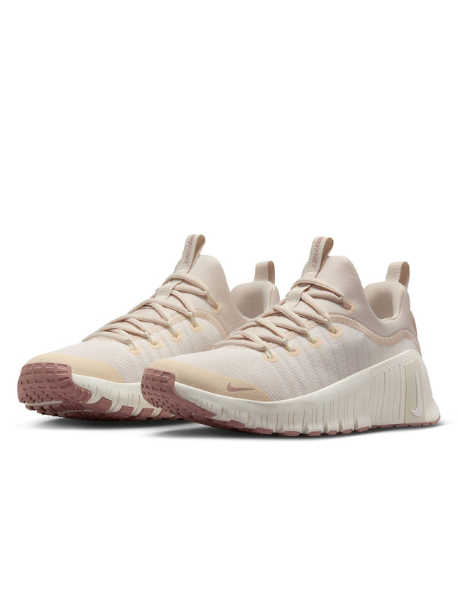 Free Metcon 6 Shoes - Soft Pearl/Particle Pink/Pearl White