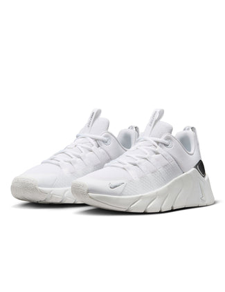 Free Metcon 7 Shoes - White/Metallic Silver