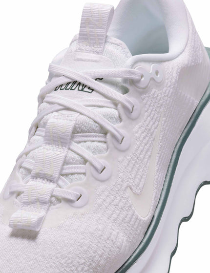 Nike Motiva Shoes - White/Summit White/Vintage Greenimage7- The Sports Edit