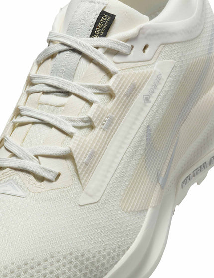 Nike Pegasus Trail 5 Gore-Tex Shoes - Sail/Photon Dustimage7- The Sports Edit