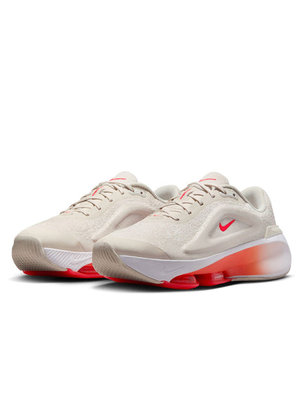 Nike Versair Shoes - Light Orewood Brown/Bright Crimson/Whiteimage2- The Sports Edit