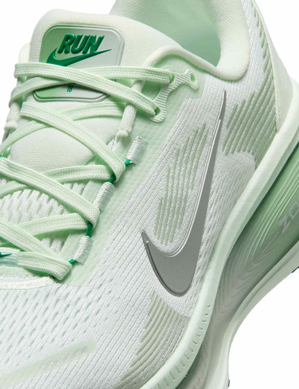 Nike Vomero 18 Running Shoes - Barley Green/Metallic Silver/Steamimages7- The Sports Edit