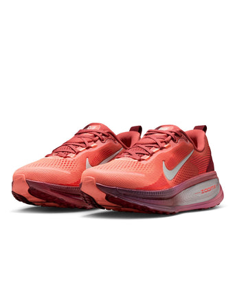 Vomero 18 SE Running Shoes - Light Redwood/Barely Green