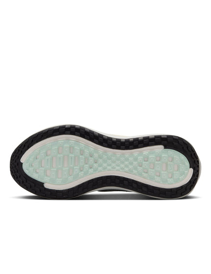 Nike Vomero Plus Running Shoes - Light Silver/Metallic Silverimages5- The Sports Edit