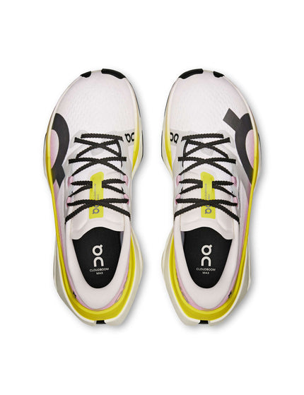 ON Running Cloudboom Max - Lime/Raspberryimage4- The Sports Edit