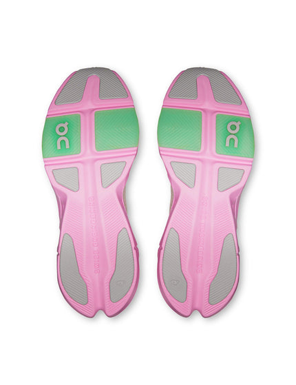 ON Running Cloudpulse Next - Silver/Honeydewimages5- The Sports Edit