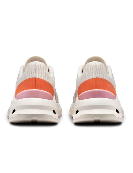 ON Running Cloudpulse - Pearl/Blossomimage4- The Sports Edit