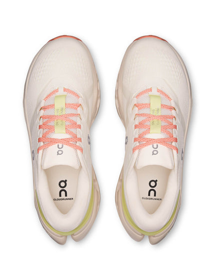ON Running Cloudrunner 3 - Ivory/Dewimages5- The Sports Edit