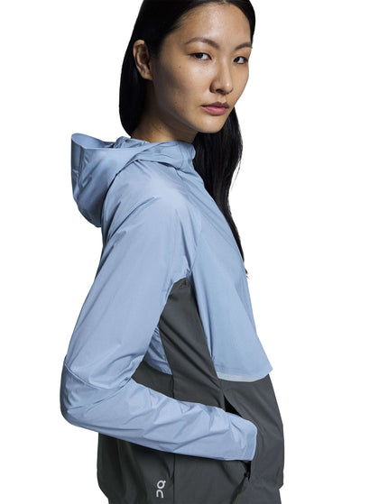 ON Running Core Jacket - Chambray/Eclipseimage2- The Sports Edit