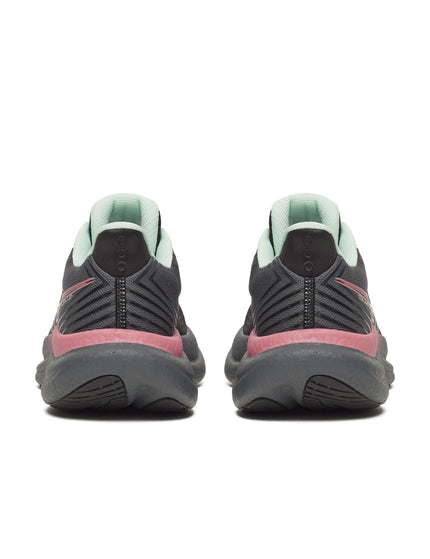 Saucony Triumph 23 - Black/Calmimages3- The Sports Edit