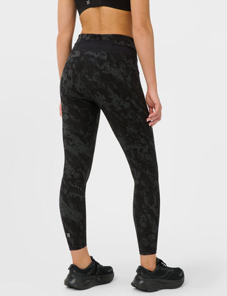 Runner's High Power 7/8 Leggings - Black Cliff Face Print
