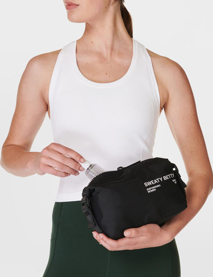 Sweaty Betty Strive Washbag - Blackimage6- The Sports Edit