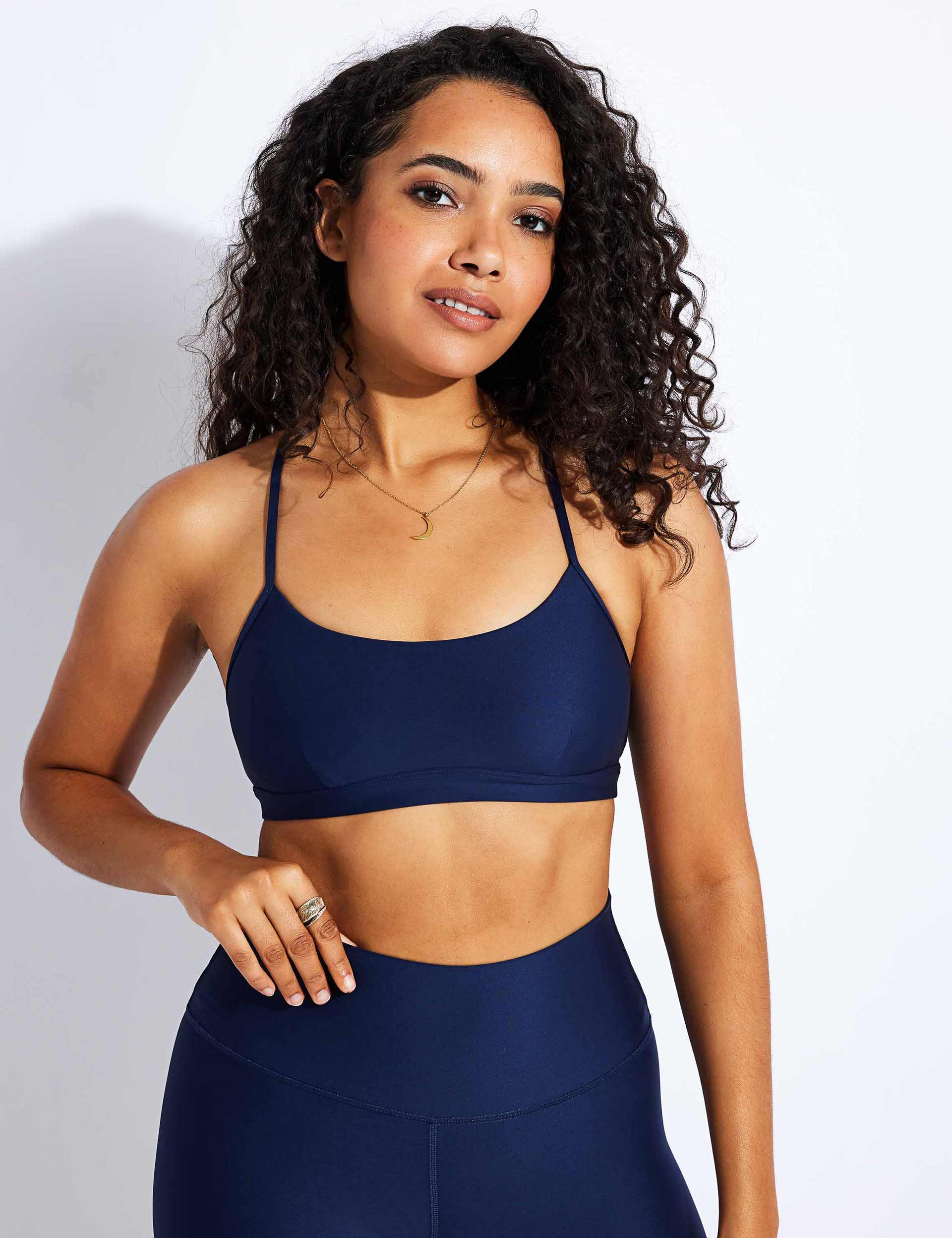 Alo Yoga, Airlift Intrigue Bra - True Navy