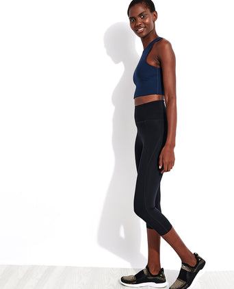 Compressive High Waisted Capri Legging - Black