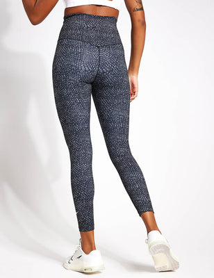 One High Waisted 7/8 Printed Leggings - Black/White