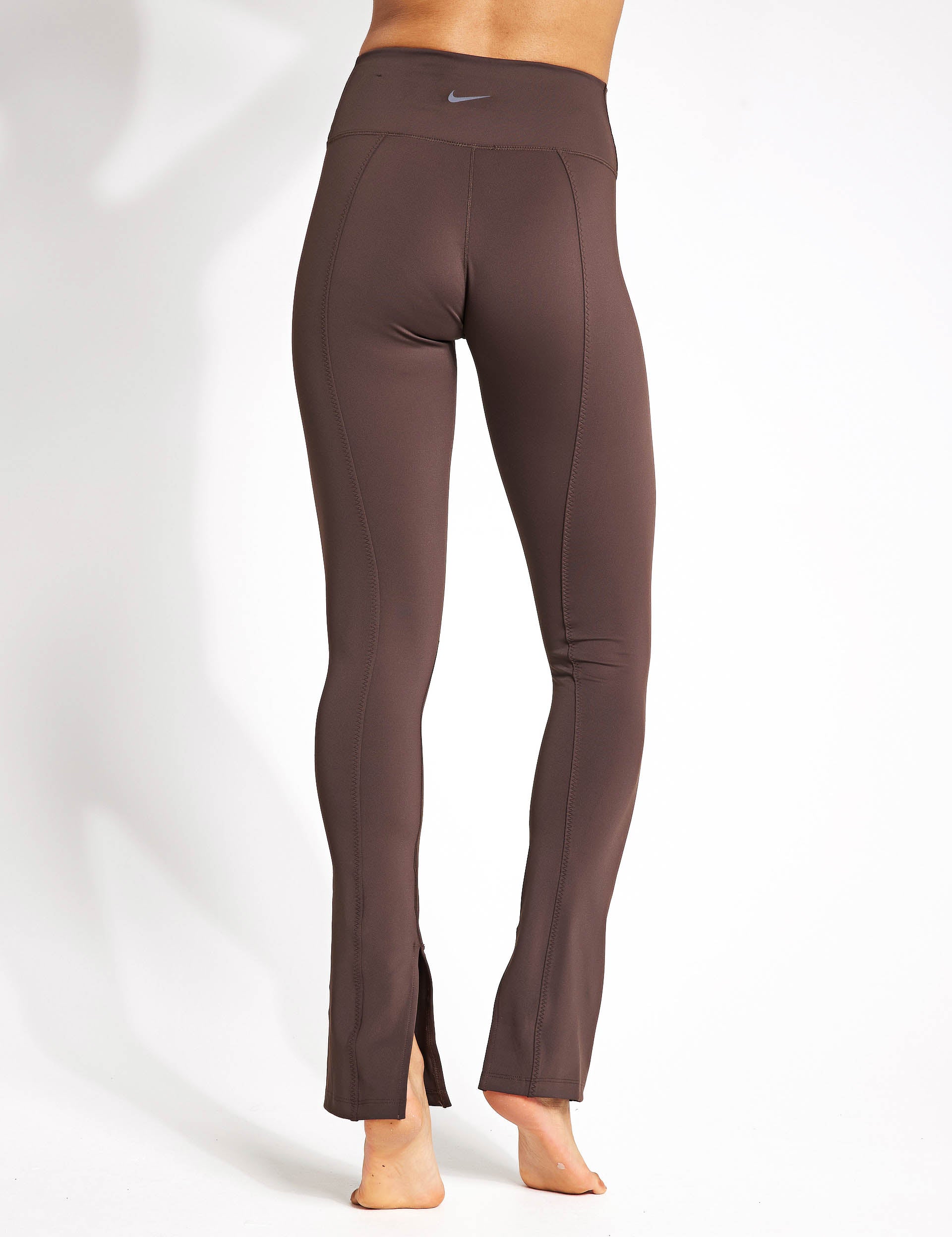 Brown Volleyball Tights & Leggings. Nike IE