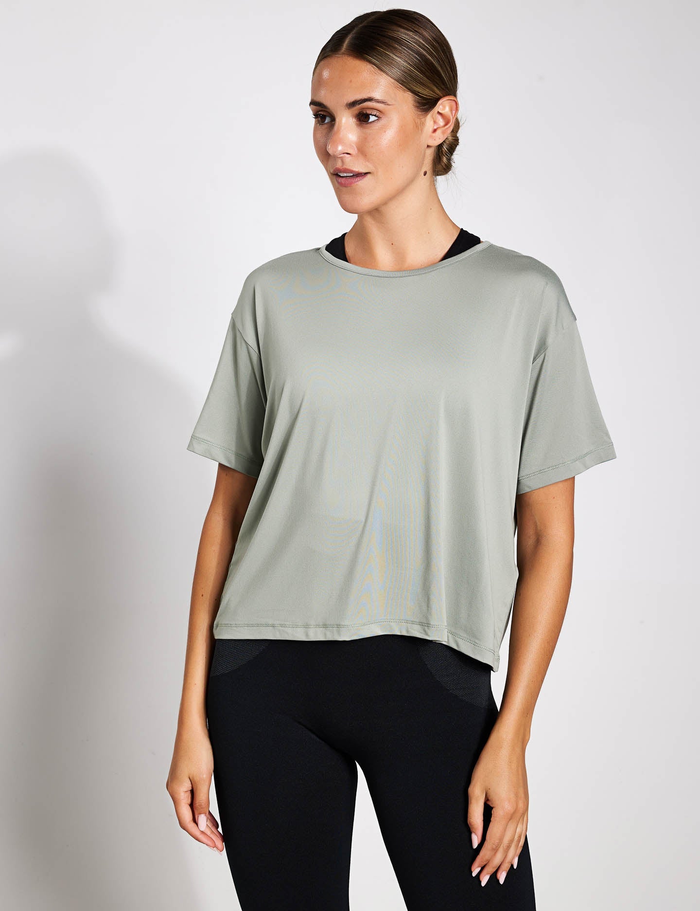 Under Armour, Motion Short Sleeve - Grove Green