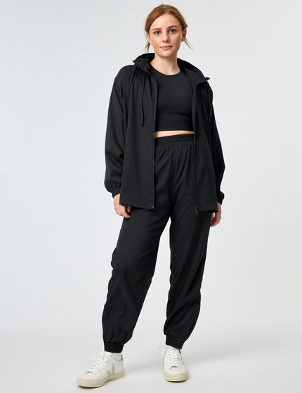 Girlfriend Collective Sideline Full-Zip Windbreaker - Blackimage7- The Sports Edit