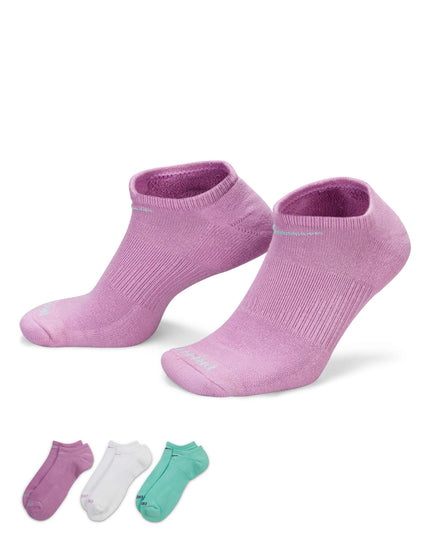 Nike Everyday Plus Cushioned No-Show Socks (3 Pairs) - Multi-Colourimage3- The Sports Edit