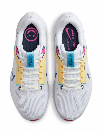 Nike Pegasus 40 Shoes - White/Deep Royal Blue/Photon Dustimage5- The Sports Edit
