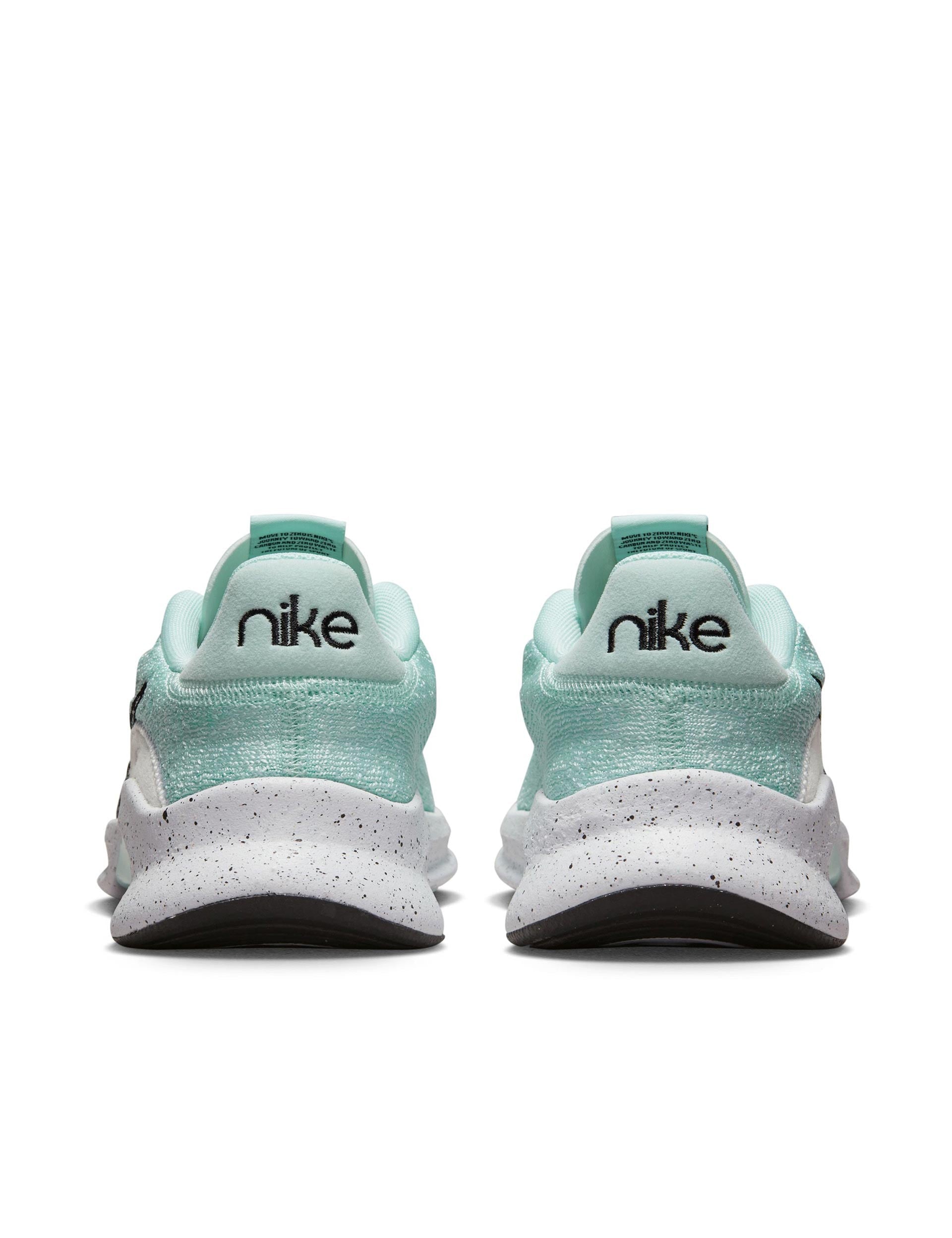 Mint green nike hot sale mens shoes