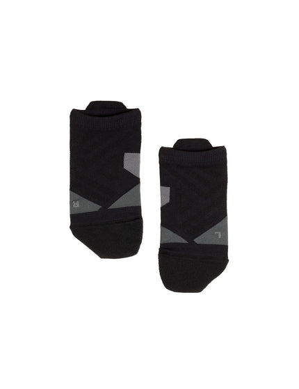 ON Running Low Sock - Black/Shadowimage1- The Sports Edit